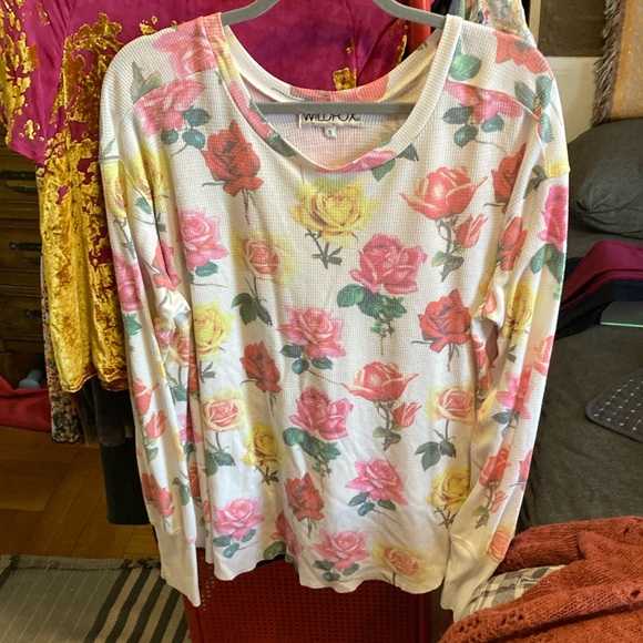 Wildfox Tops - WILDFOX Floral Thermal Swing Top